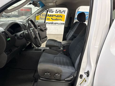 Used 2008 Nissan Xterra Off-Road w/ Tow Pkg AWD/4WD image 8