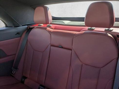 Used 2024 BMW 440i xDrive Convertible w/ Premium Package image 19