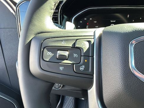 New 2026 GMC Sierra 1500 Elevation image 18
