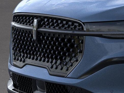 New 2026 Lincoln Nautilus Premier w/ Equipment Group 102A image 17