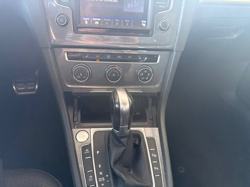 Used 2017 Volkswagen Golf Alltrack SE AWD/4WD image 23