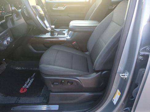 Used 2023 GMC Sierra 1500 Elevation w/ Preferred Package image 27