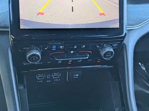 Used 2022 Jeep Grand Cherokee L Overland image 23