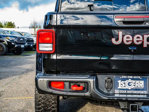 Used 2022 Jeep Gladiator Rubicon w/ Trailer Tow Package image 12