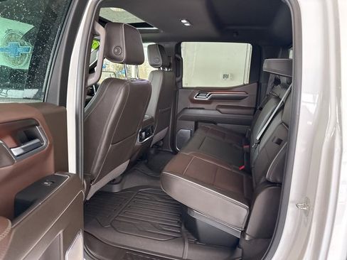 Used 2024 GMC Sierra 1500 Denali w/ Technology Package image 18