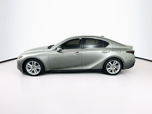 Used 2023 Lexus IS 300 w/ Comfort Package RWD image 4