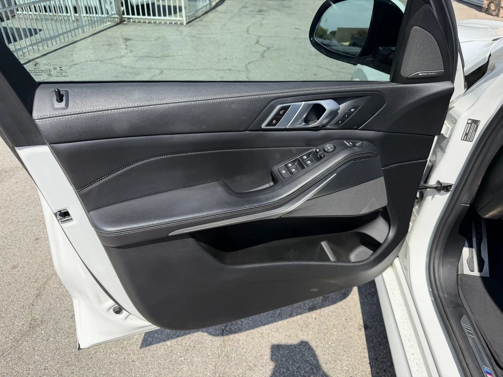 Used 2020 BMW X5 xDrive40i w/ M Sport Package AWD/4WD image 20