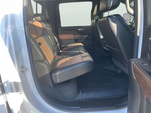 Used 2023 Chevrolet Silverado 2500 High Country image 24