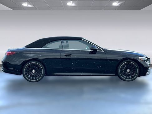Used 2024 Mercedes-Benz CLE 300 4MATIC Cabriolet image 7