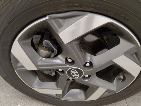 Used 2021 Hyundai Venue SEL FWD image 31