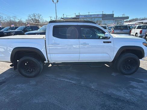 Used 2021 Toyota Tacoma TRD Pro image 8
