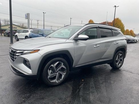 Used 2022 Hyundai Tucson SEL w/ Convenience Package image 3