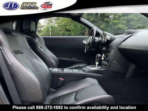 Used 2005 Nissan 350Z Touring image 12