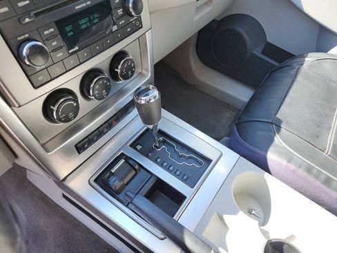 Used 2008 Jeep Liberty Limited w/ Premium Group II AWD/4WD image 29