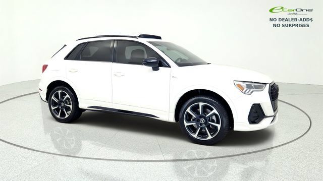 Used 2025 Audi Q3 2.0T Premium Plus w/ Premium Plus Package AWD/4WD image 10