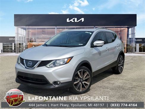 Used 2018 Nissan Rogue Sport SL image 34