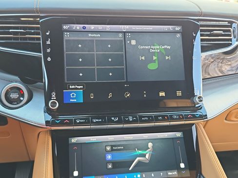 Used 2023 Jeep Grand Wagoneer L Series III w/ Rear Seat Video Group 1 image 21