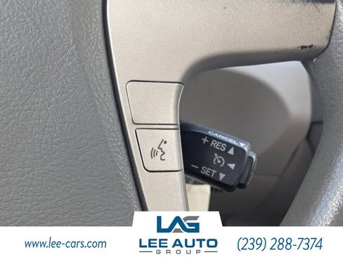 Used 2011 Toyota Camry LE image 19