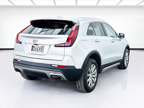 Used 2022 Cadillac XT4 Premium Luxury w/ Safety Alert Package image 4