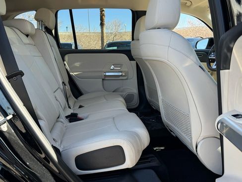 Certified 2020 Mercedes-Benz GLB 250 image 23