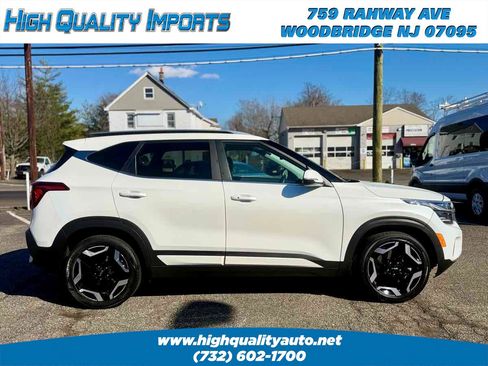 Used 2024 Kia Seltos SX image 8