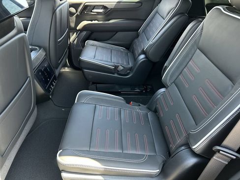 New 2026 GMC Yukon AT4 Ultimate AWD/4WD image 26