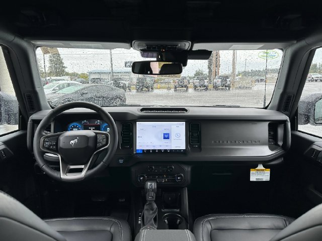 Used 2025 Ford Bronco Badlands AWD/4WD image 23