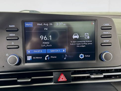 Used 2021 Hyundai Elantra SEL FWD image 25