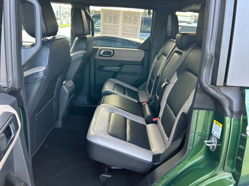 Used 2024 Ford Bronco Wildtrak AWD/4WD image 25