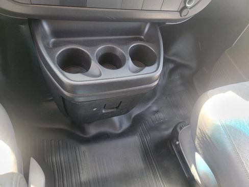 Used 2014 Chevrolet Express 3500 Extended image 12