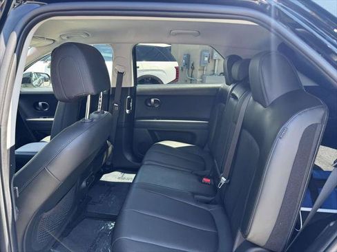 Used 2025 Hyundai Ioniq 5 SEL AWD/4WD image 12