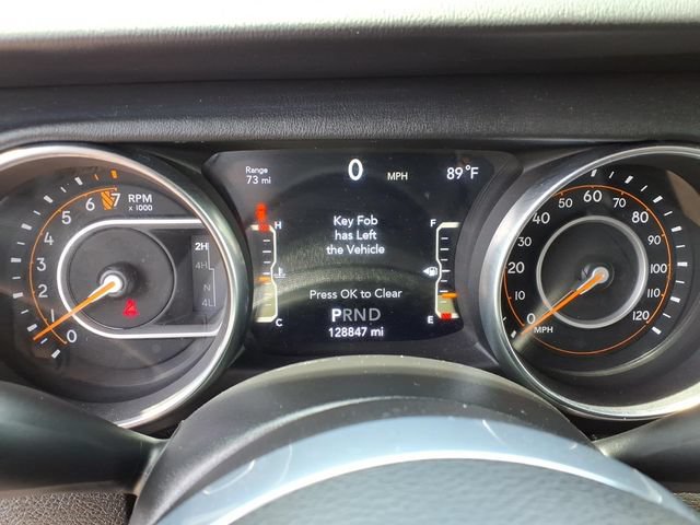 Used 2021 Jeep Wrangler Unlimited Sahara AWD/4WD image 27