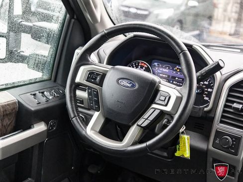 Used 2019 Ford F250 Lariat w/ Lariat Value Package image 42