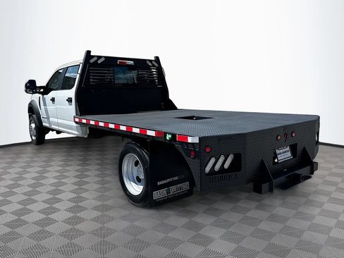 Used 2022 Ford F550 4x4 Crew Cab Super Duty w/ Power Equipment Group image 5