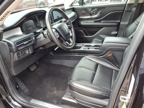 Used 2023 Lincoln Corsair AWD image 10