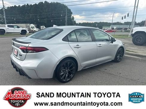 Used 2024 Toyota Corolla XSE FWD image 3