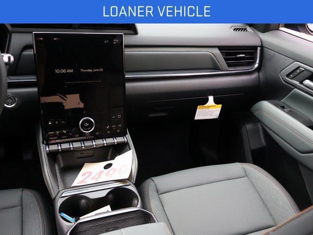 New 2026 GMC Terrain AT4 w/ Technology Package II AWD/4WD image 17