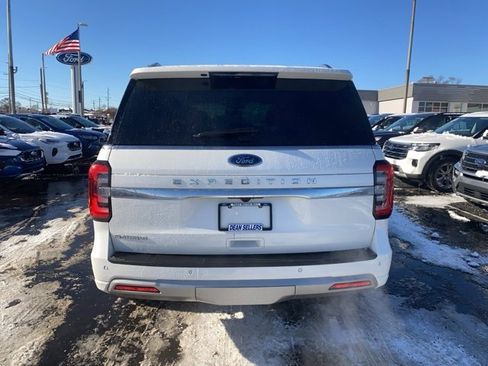 Certified 2022 Ford Expedition Platinum image 6