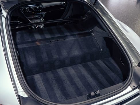 Used 2018 Mercedes-Benz AMG GT R image 33