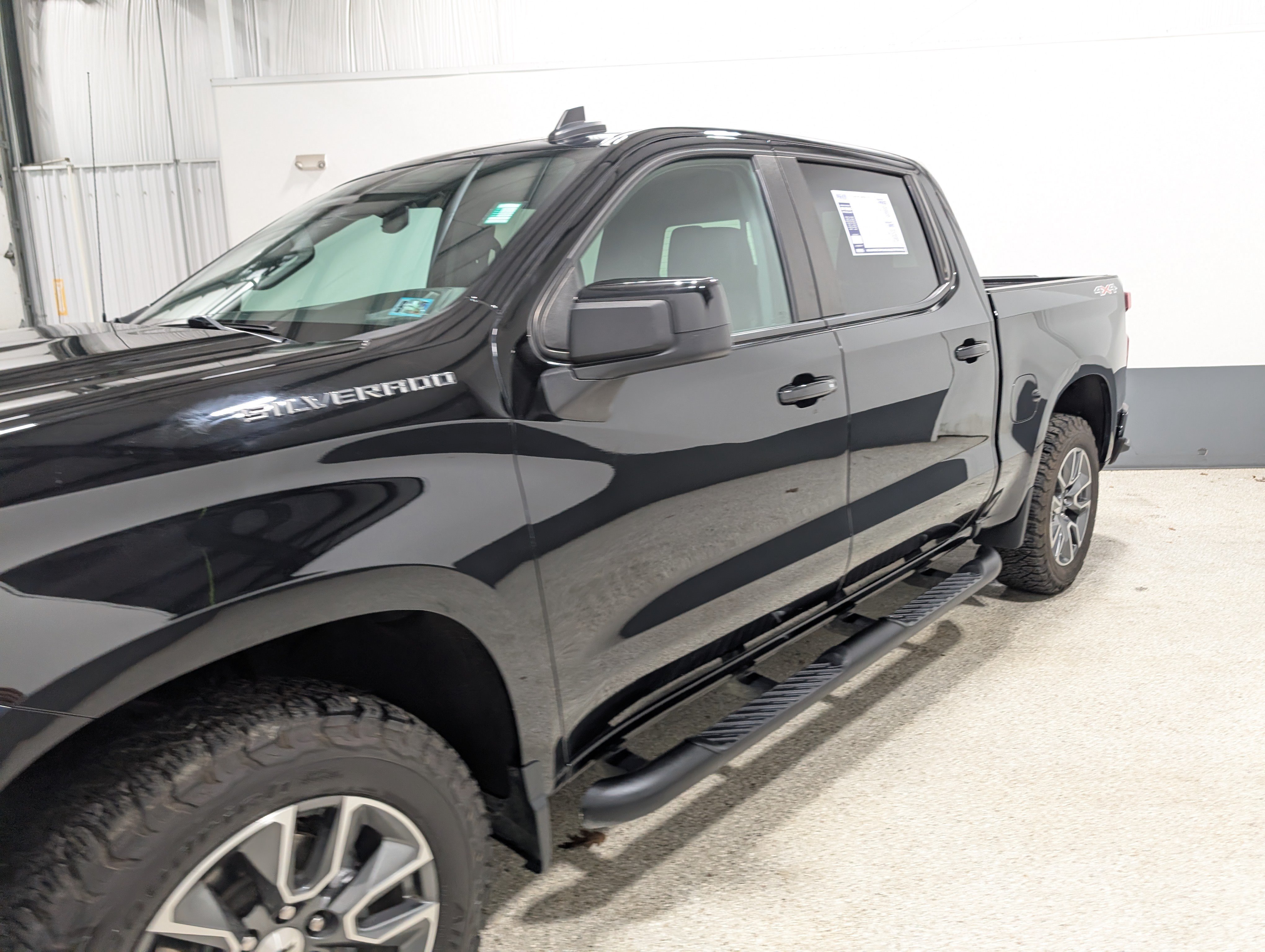 Used 2023 Chevrolet Silverado 1500 RST w/ True North Edition Plus AWD/4WD image 7