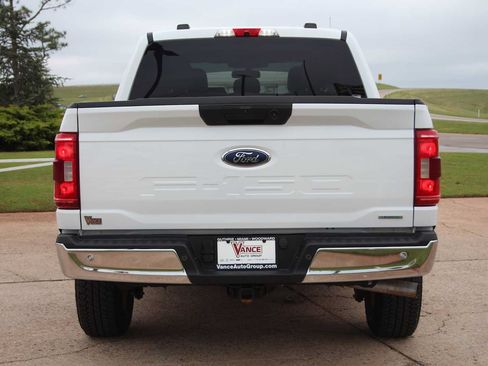 Used 2022 Ford F150 XLT w/ Equipment Group 301A Mid AWD/4WD image 9