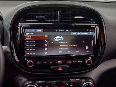 Used 2020 Kia Soul EX FWD image 17