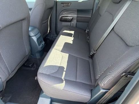 New 2026 Ford Maverick XL AWD/4WD image 16