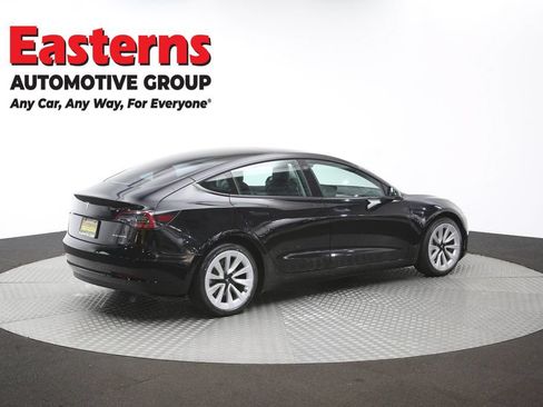 Used 2022 Tesla Model 3 Long Range AWD/4WD image 37