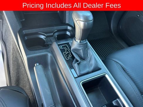 Used 2023 Toyota Tacoma TRD Off-Road w/ TRD Premium Off Road Package AWD/4WD image 11