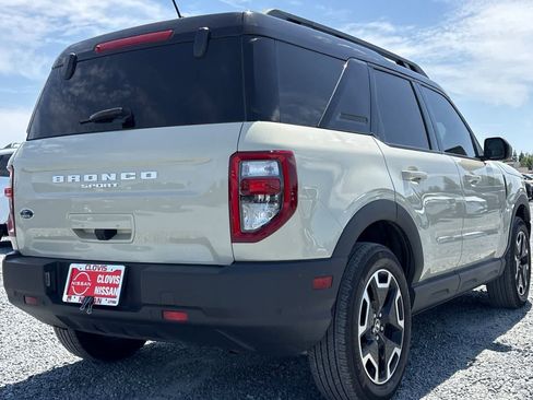 Used 2024 Ford Bronco Sport Outer Banks image 3