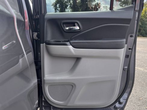 Used 2020 Honda Ridgeline RTL image 18