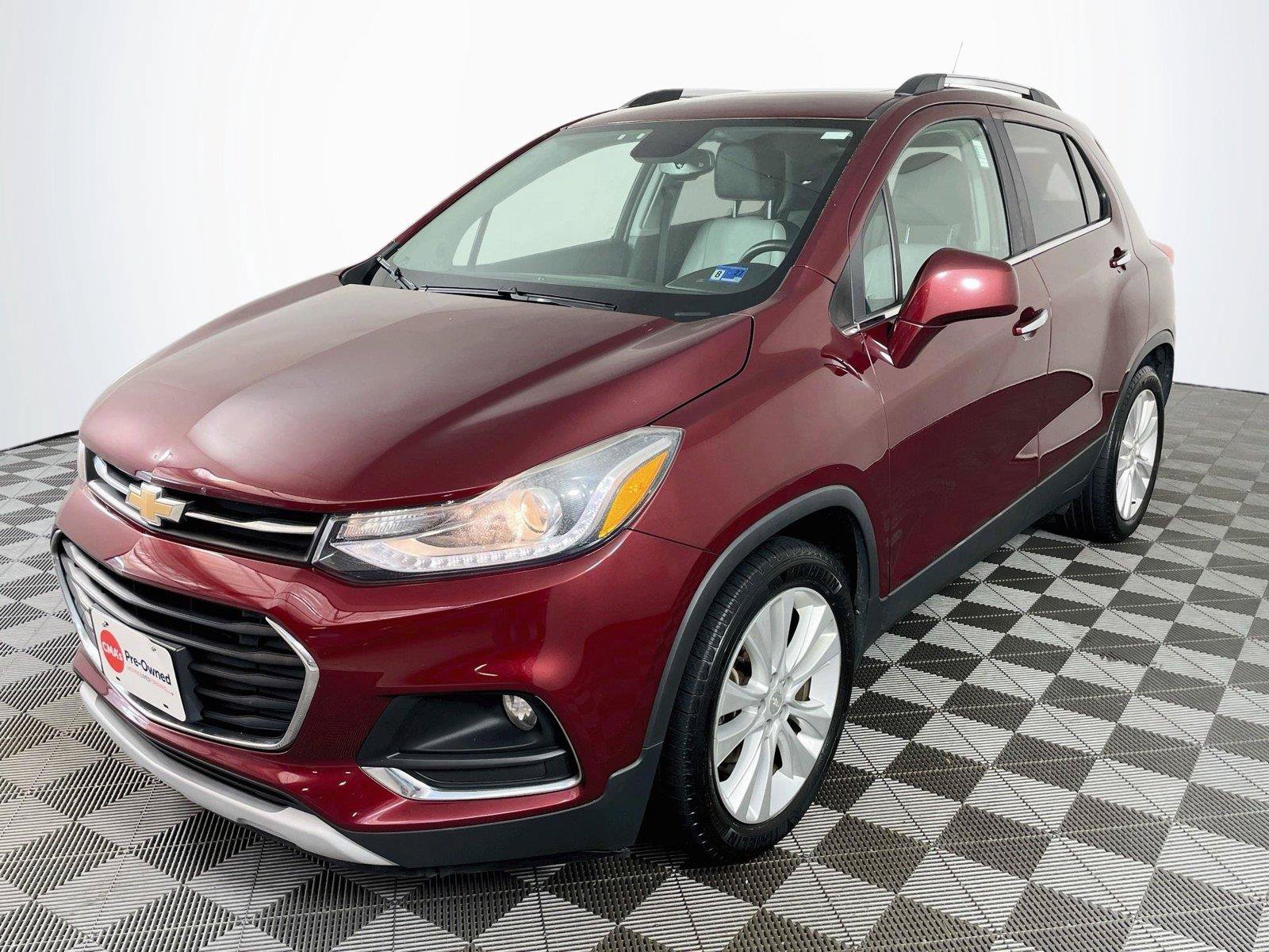 Used 2017 Chevrolet Trax Premier FWD image 3