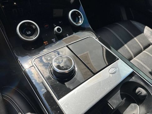 Used 2020 Land Rover Range Rover Velar S AWD/4WD image 26