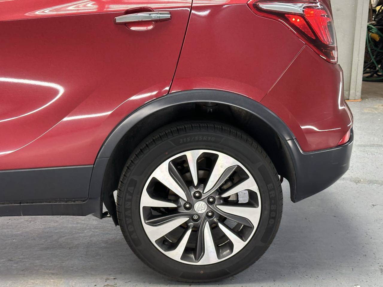 Used 2018 Buick Encore Preferred FWD image 5